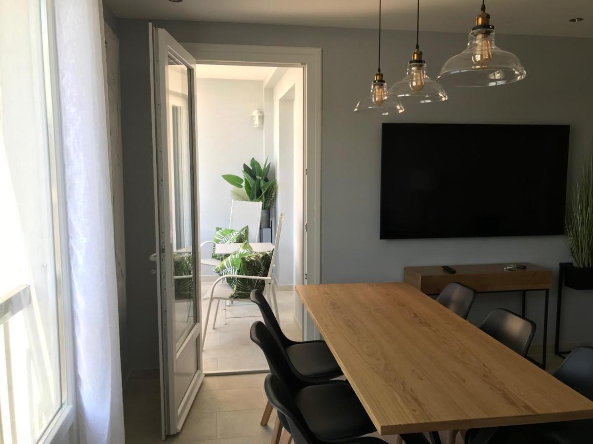 Appartement Plein Centre Saint Florent Face Au Port Bagian luar foto