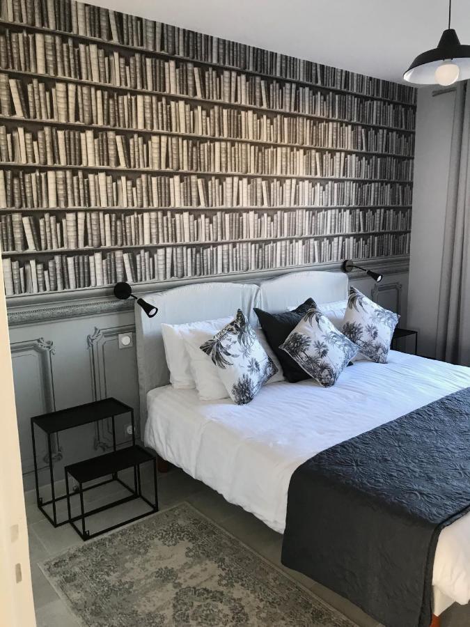 Appartement Plein Centre Saint Florent Face Au Port Bagian luar foto