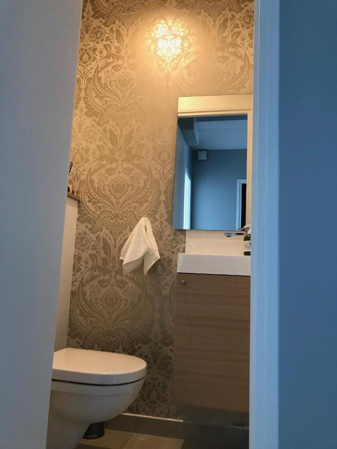 Appartement Plein Centre Saint Florent Face Au Port Bagian luar foto